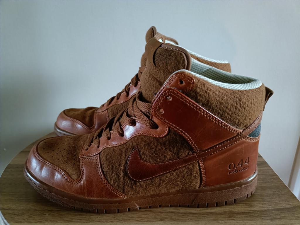 Nike Dunk High Supreme Spark 'Sticky Rubber' – Maat 42, Ophalen, Nike, Sneakers of Gympen, Zo goed als nieuw
