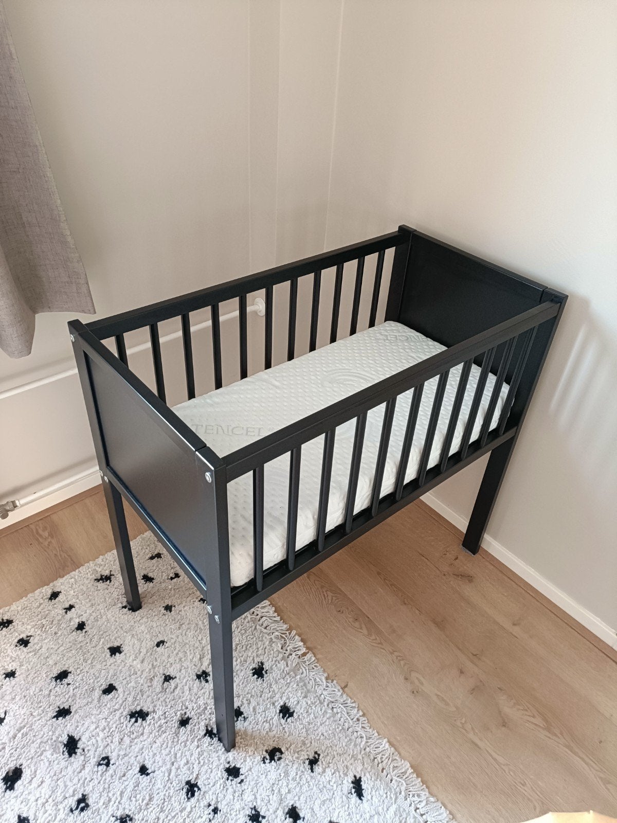 Co-sleeper wieg - Zwart (L84 x B45 x H80.5), Ophalen of Verzenden, Wieg