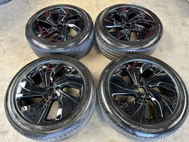20 inch originele velgen + zomerbanden Volkswagen ID.Buzz, Gebruikt, -, -, Banden en Velgen