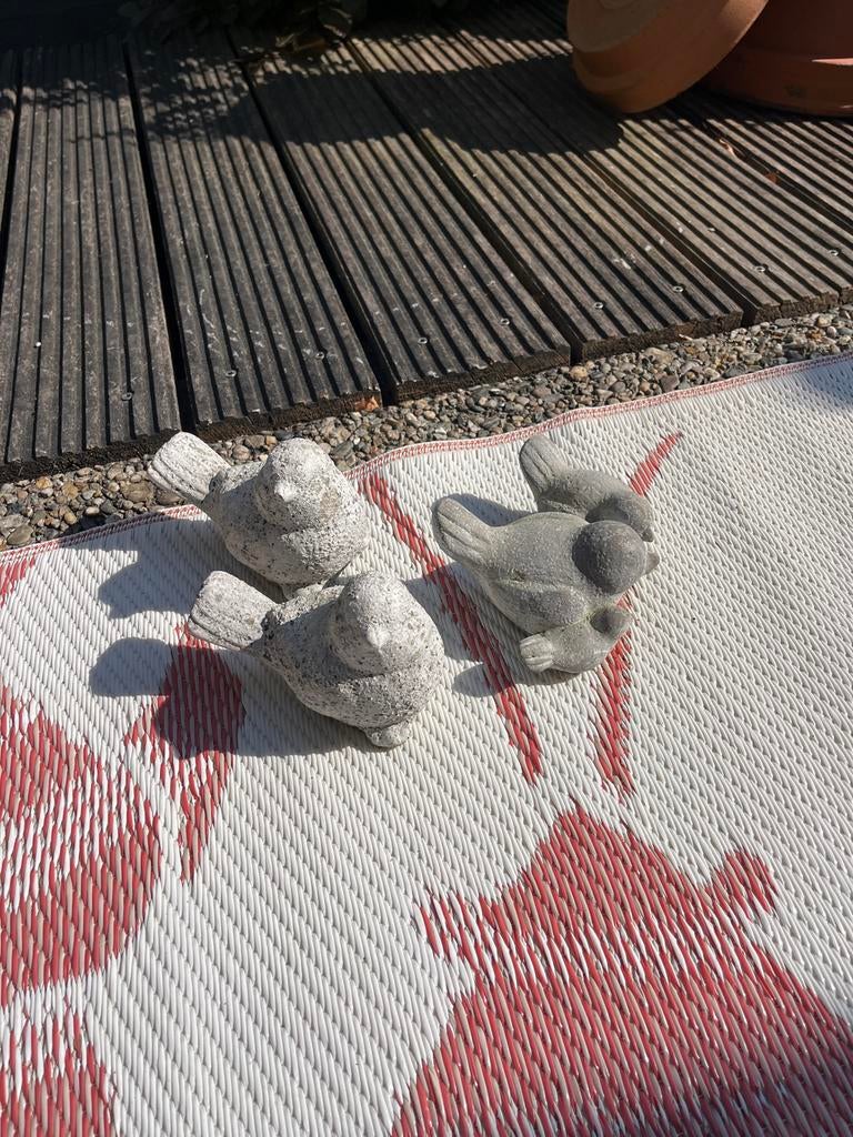 Tuinbeeldjes: Vogels en Egel van Steen, Tuin en Terras, Tuinbeelden, Ophalen, Gebruikt, Beton, Dierenbeeld