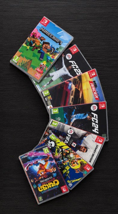 Foto 4 van Nintendo Switch complete set + spellen