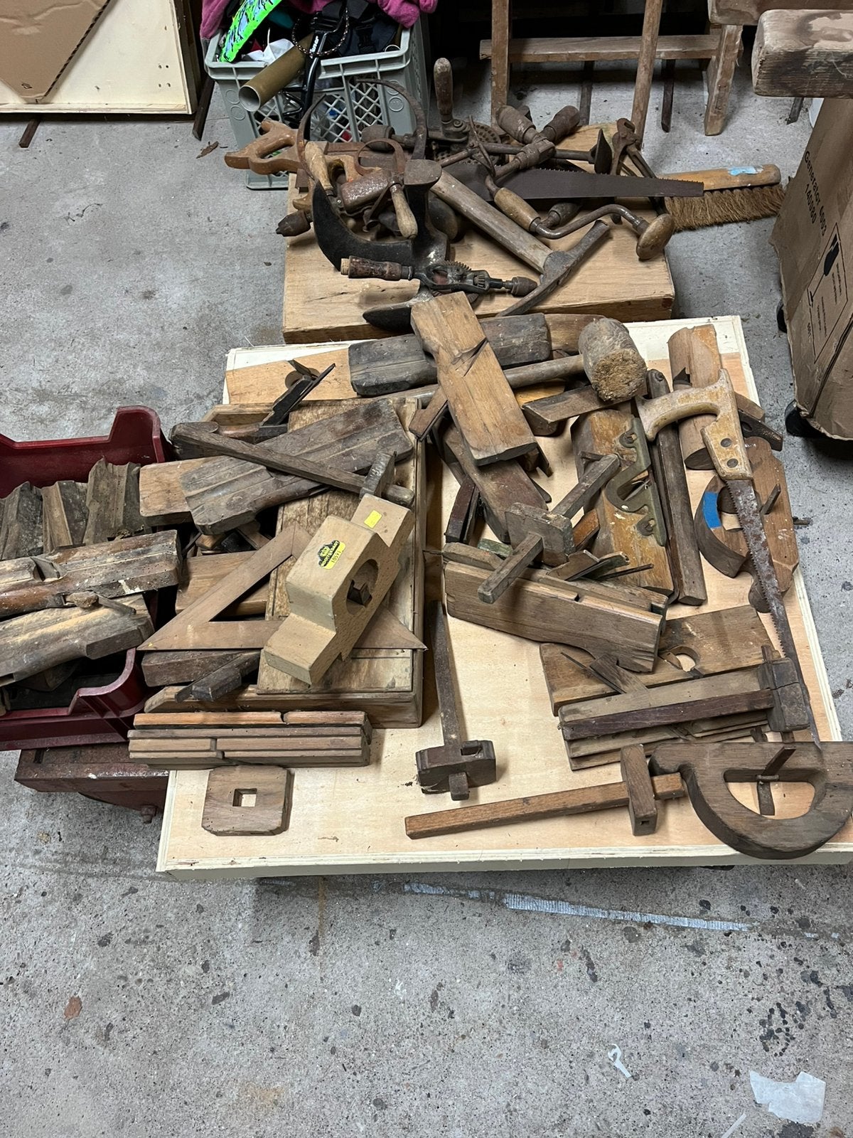 Grote partij vintage houten gereedschap, Ophalen