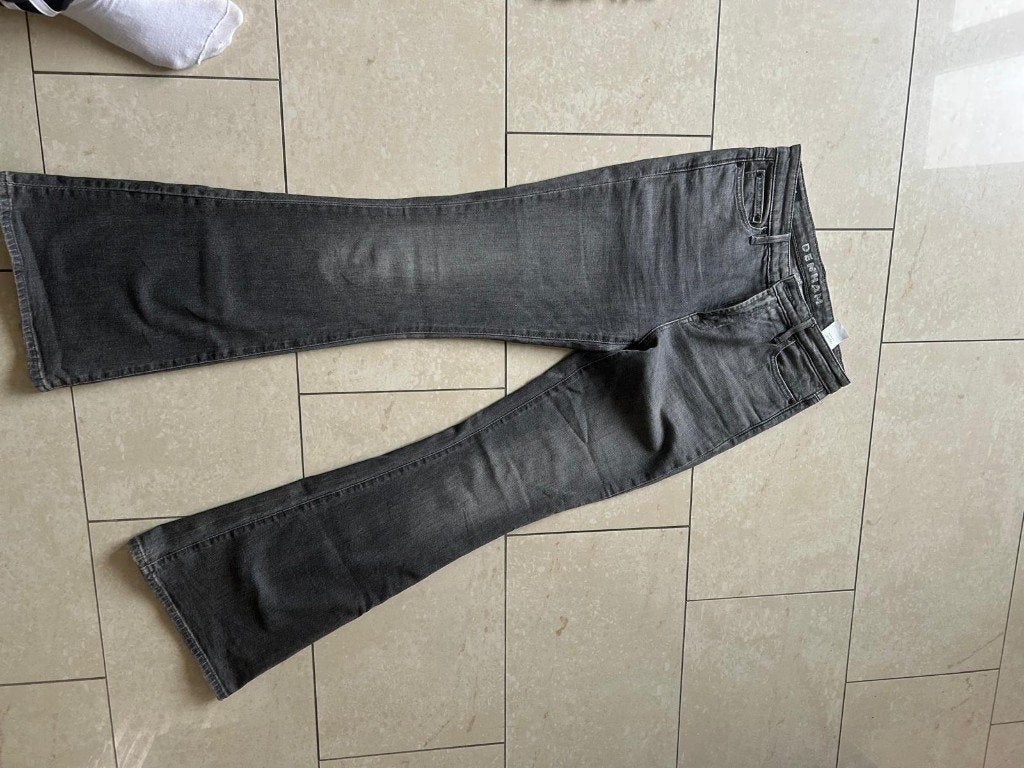 kastopruiming jeans spijkerbroek flair Denham W28 L30, Maat 38/40 (M), Denham, Ophalen of Verzenden, Zo goed als nieuw