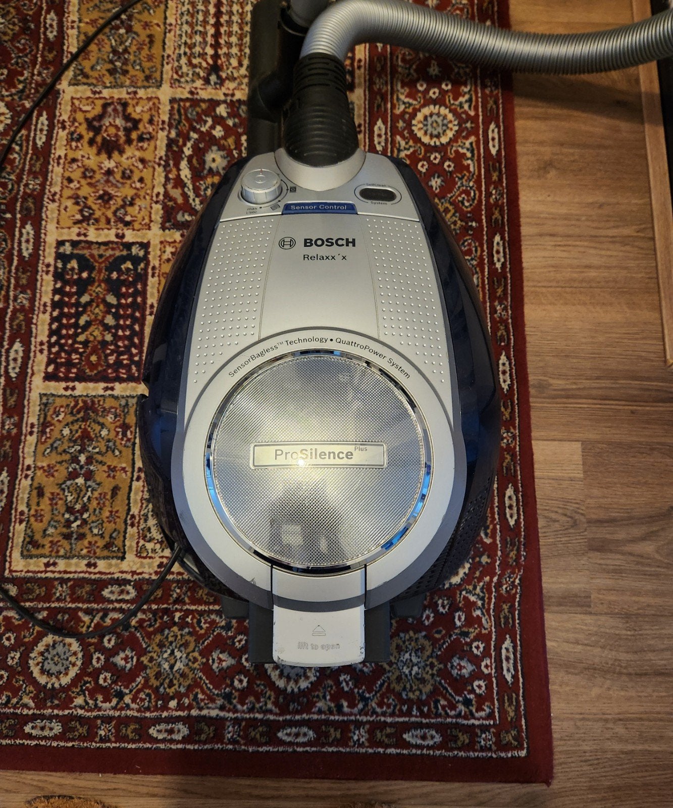 Bocsh stofzuiger te koop type relaxx,x  senor control, Bosch, Zo goed als nieuw, Industriële stofzuiger, 2000 watt of meer