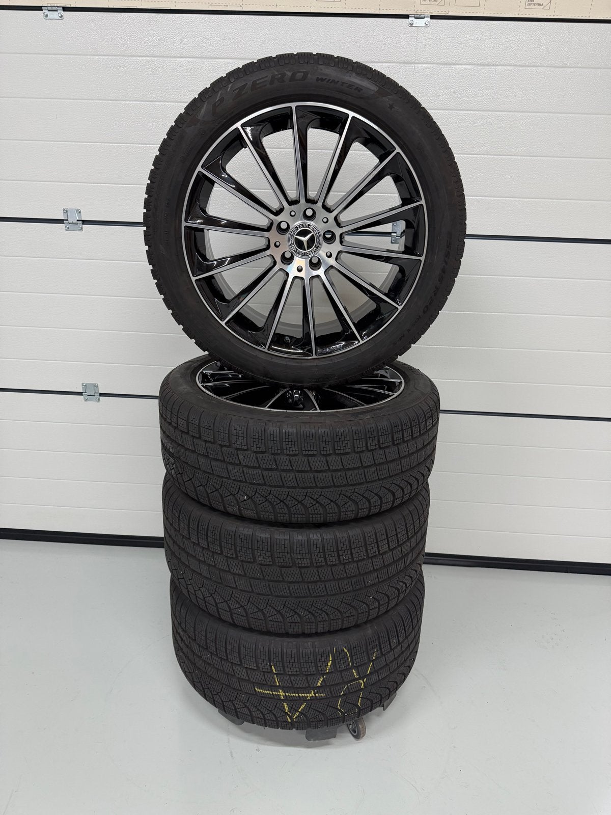 Mercedes-Benz 20 inch Winterbanden en Velgen GLC + TPMS, Auto-onderdelen, Banden en Velgen, Ophalen, Gebruikt, 255 mm, Banden en Velgen