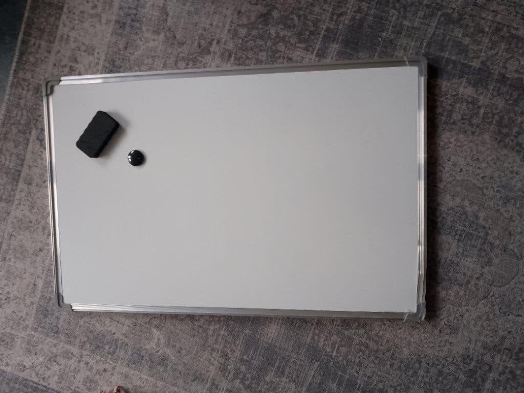 United Office Whiteboard 90x60 cm, 10 €, Diversen, Ophalen, Gebruikt, Whiteboard
