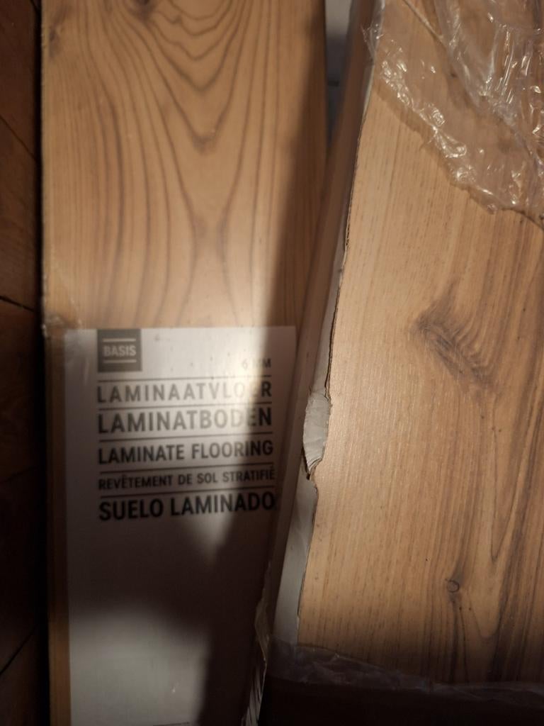 6 pakken laminaat  nieuw, Doe-het-zelf en Verbouw, Vloerdelen en Plavuizen, Ophalen, 50 tot 150 cm, Nieuw, 5 tot 10 m²