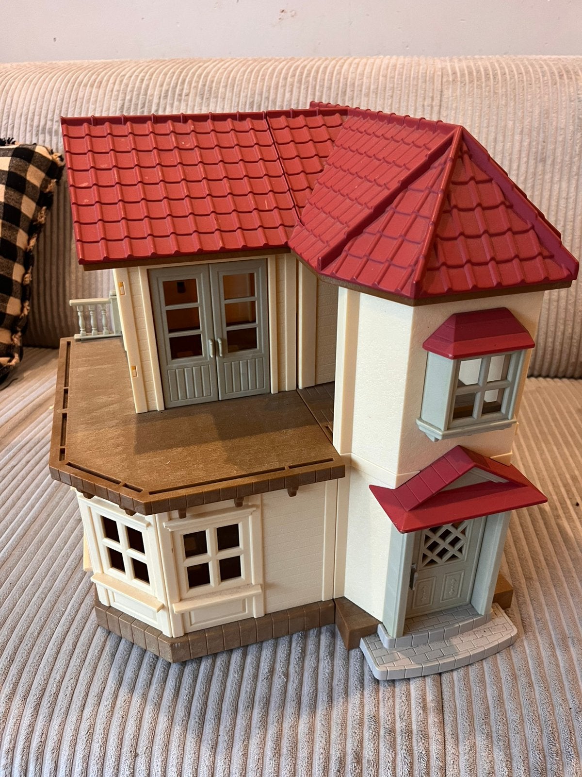 Sylvanian Families huis met licht, Kinderen en Baby's, Ophalen of Verzenden, Zo goed als nieuw, Poppenhuis