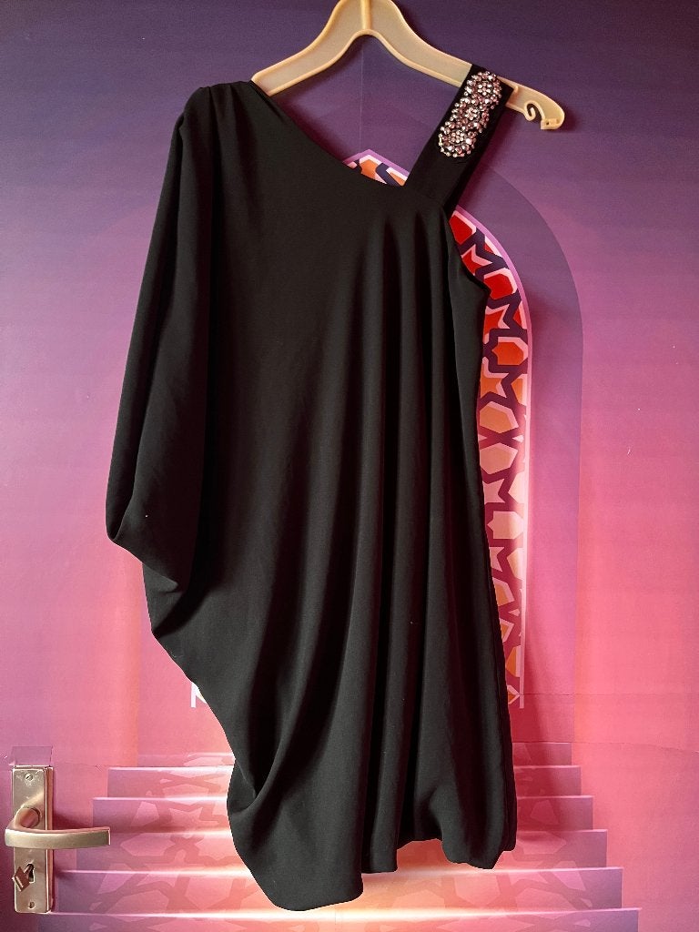 Mooie asymmetrische tuniek van Vietavie maat 38 nu 16,99€, Maat 38/40 (M), Vie ta vie, Zwart, Ophalen of Verzenden