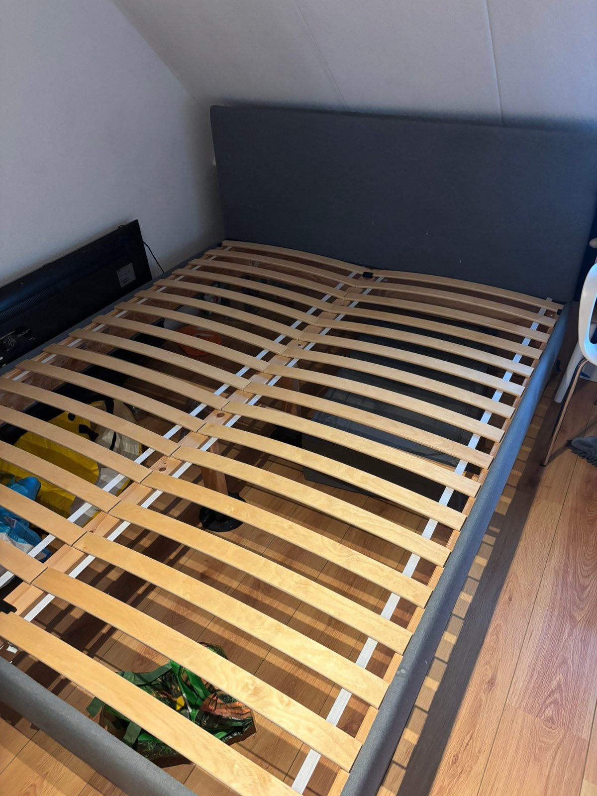 Grijs bed 160x200, Ophalen, Tweepersoons, 160 cm, Stof