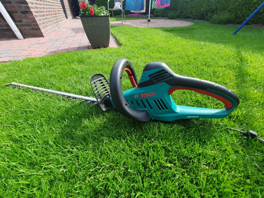 Bosch Heggenschaar AHS 60-26 - Elektrisch, Tuin en Terras, Ophalen, Gebruikt, Elektrisch