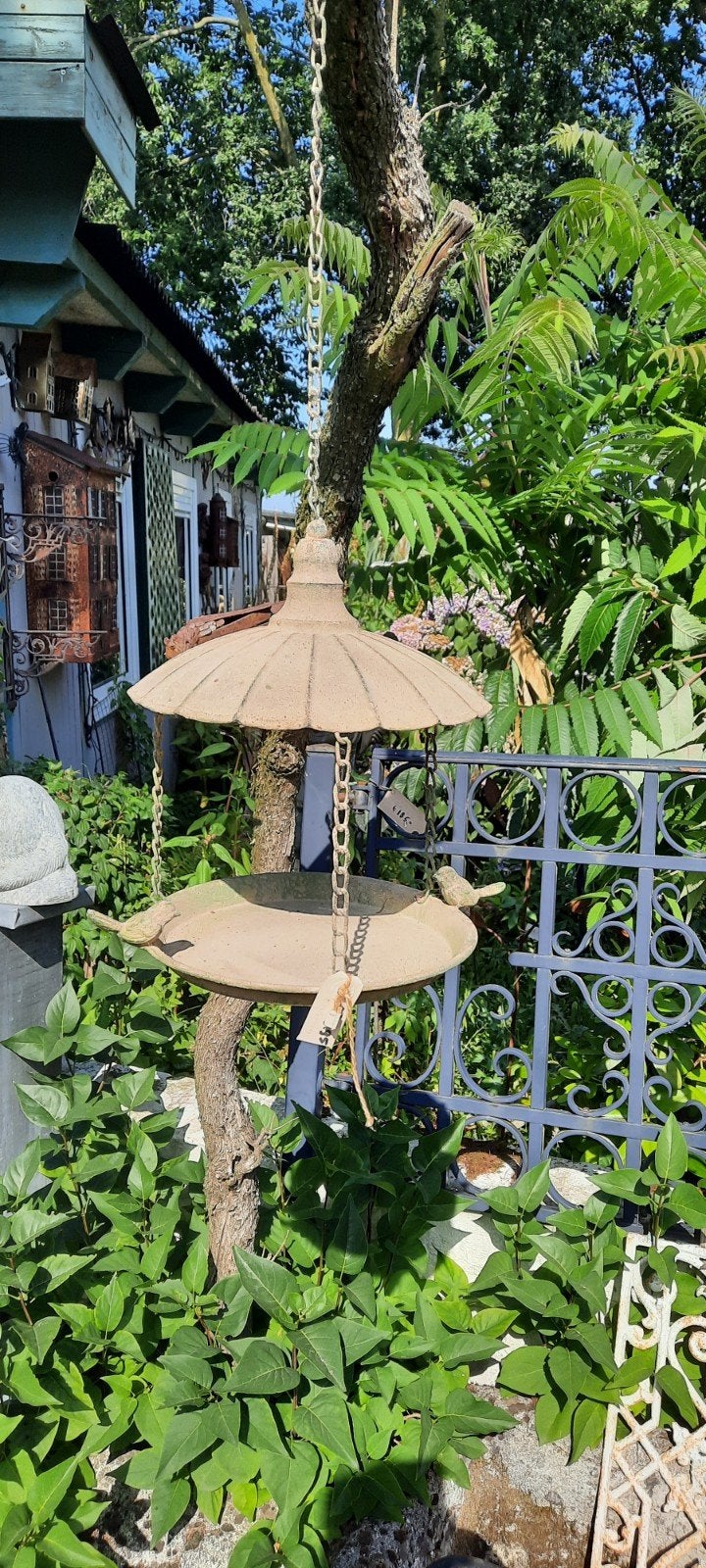 Hangend vogelvoederhuisje/drinkschaal met vogeldecoratie, Ophalen of Verzenden, Gebruikt