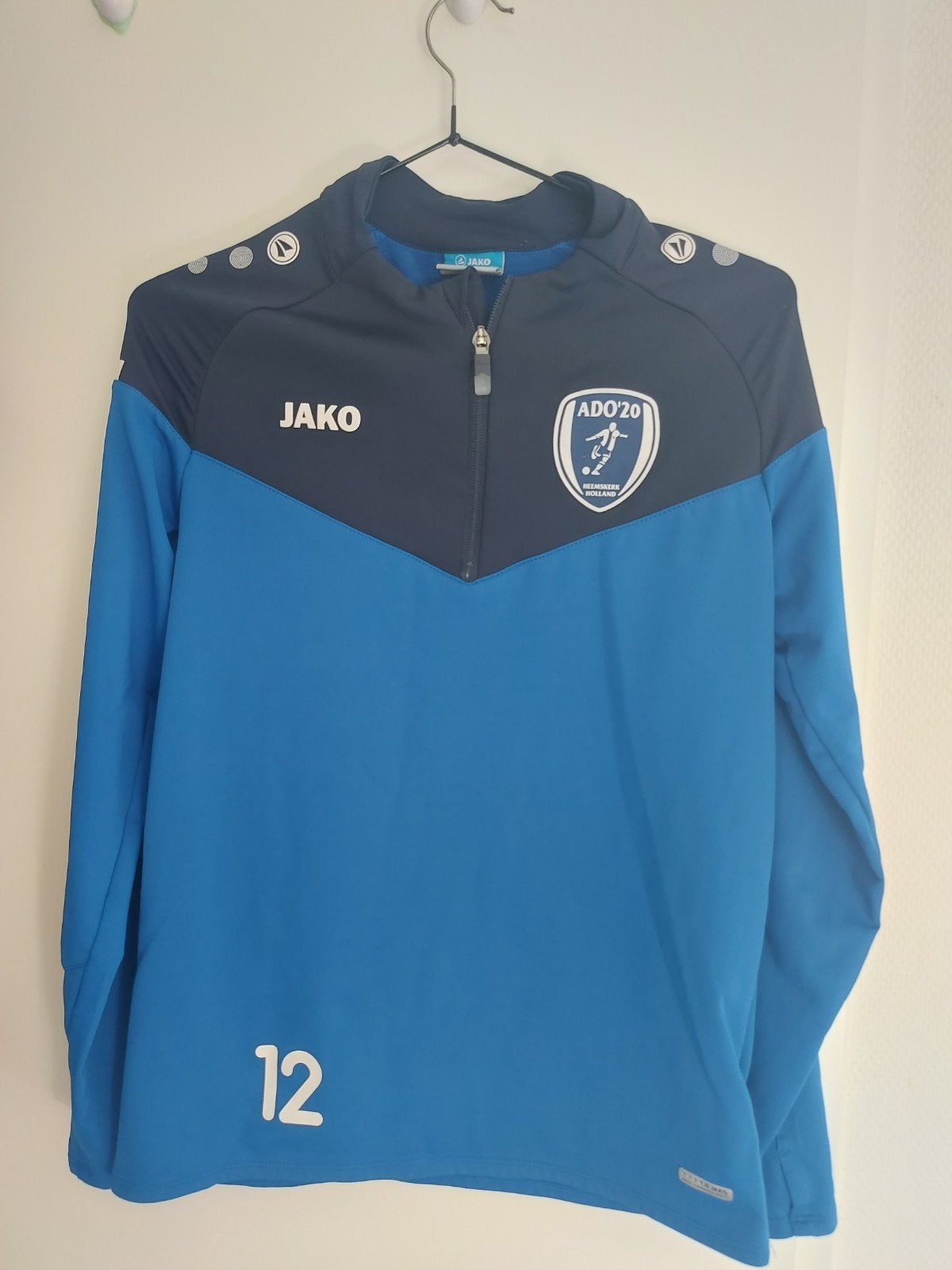 ADO’20 JAKO trainingstrui – maat 164, Ophalen, Overige maten, Blauw, Voetbal