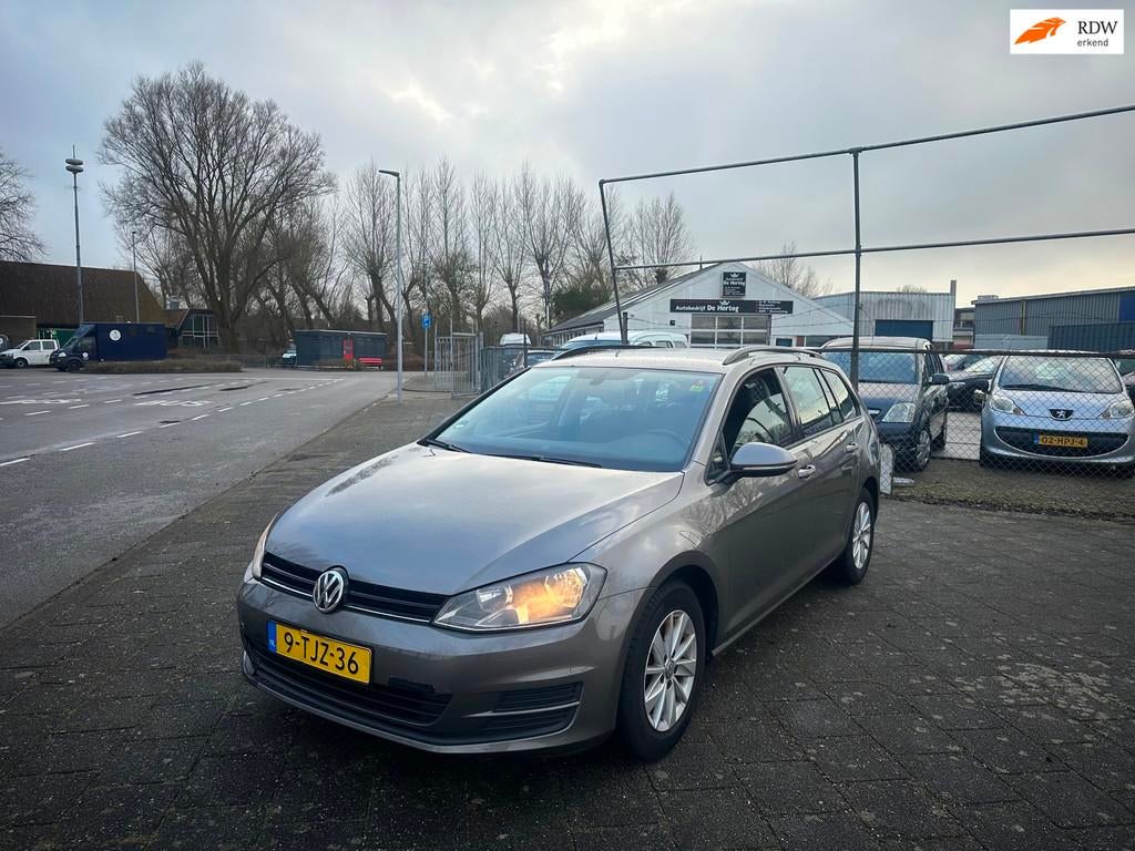 Volkswagen Golf 1.2 TSI Comfortline Airco Navi, Auto's, Voorwielaandrijving, Euro 5, 4 cilinders, 1197 kg