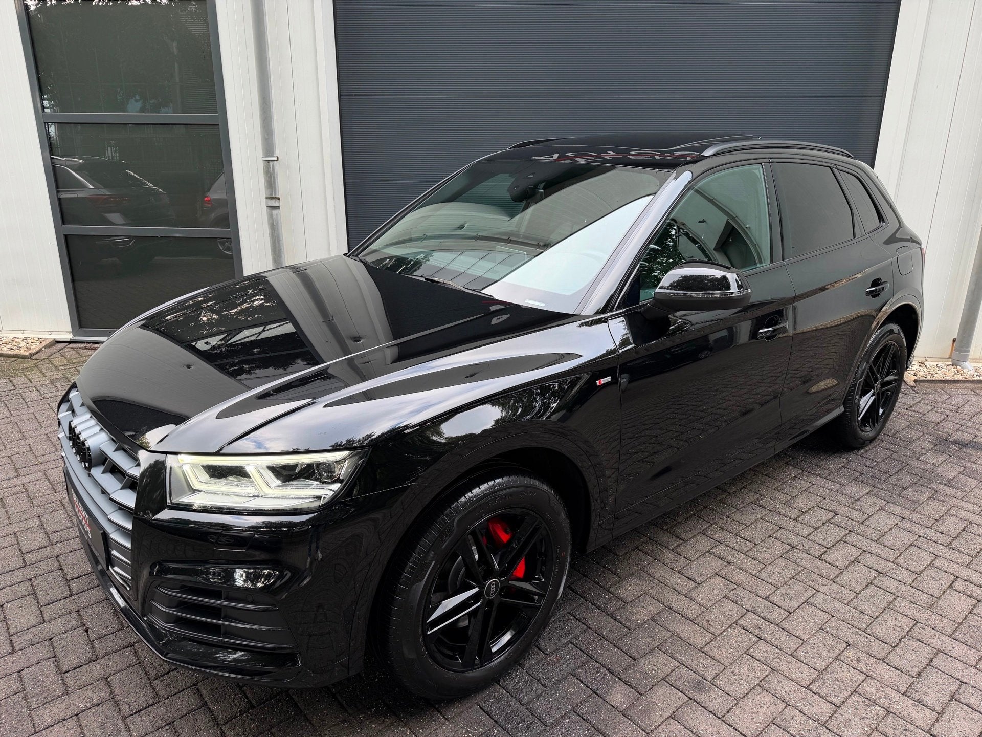 Audi Q5 50 TFSI e Quattro S-Line 300 Pk Pano/LED/Matrix/Crui, Automaat, Dealer onderhouden, Zwart, 4 cilinders