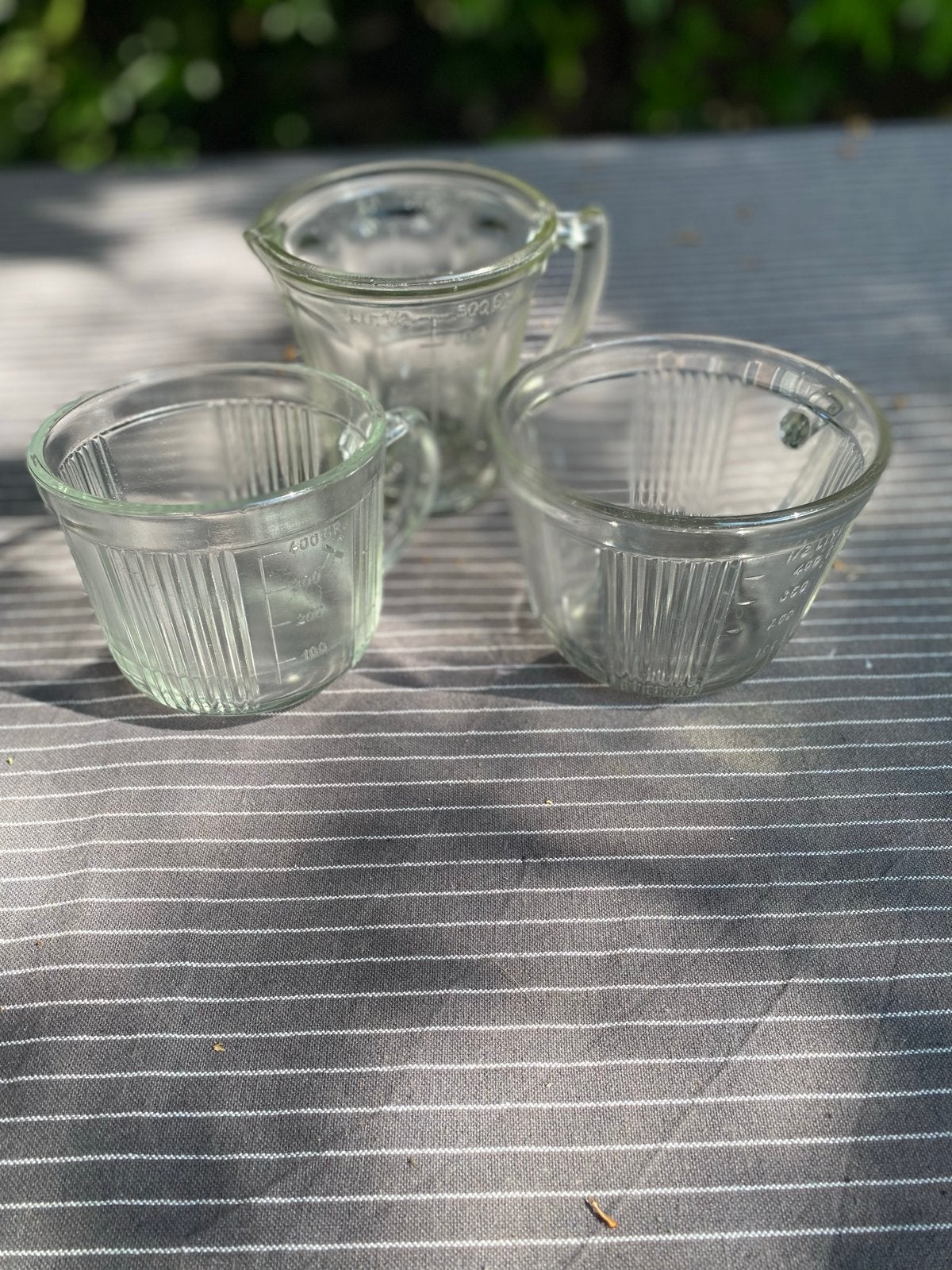 Set van 3 vintage glazen maatbekers, Ophalen
