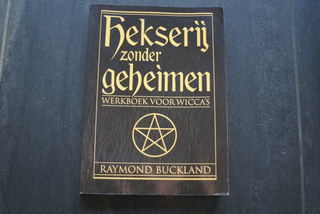 HEKSERIJ zonder GEHEIMEN: Werkboek voor Wicca`s (R. Buckland, Ophalen of Verzenden, Zo goed als nieuw, Overige onderwerpen, Achtergrond en Informatie