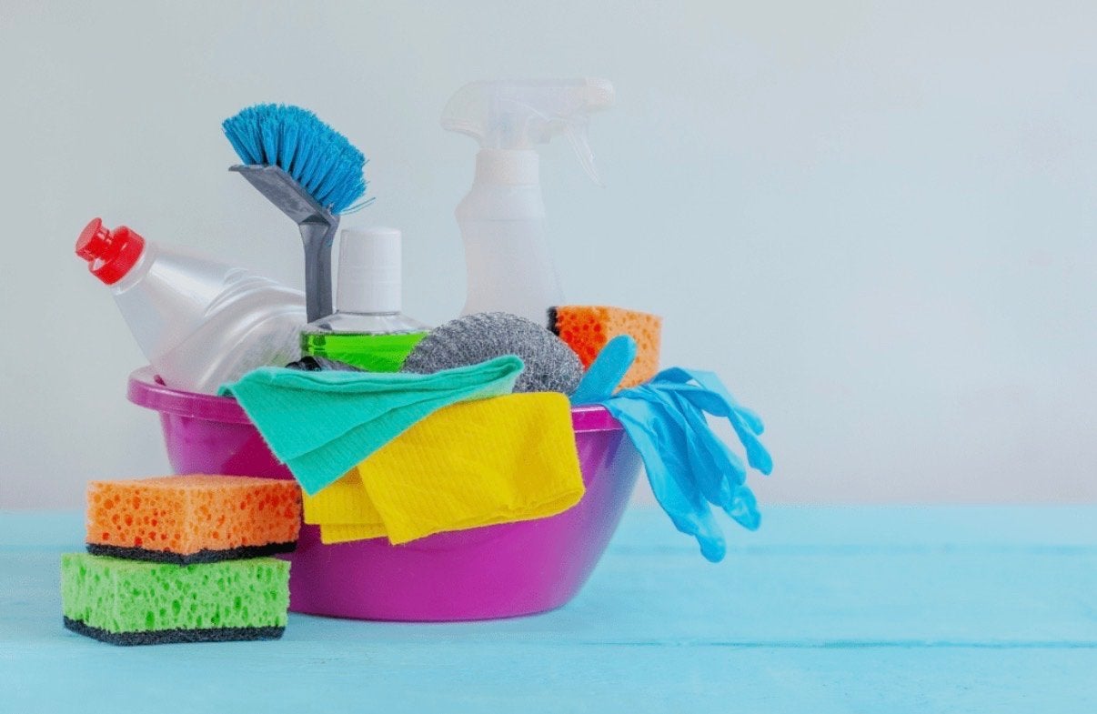Schoonmaakster/ huishoudelijke hulp aangeboden