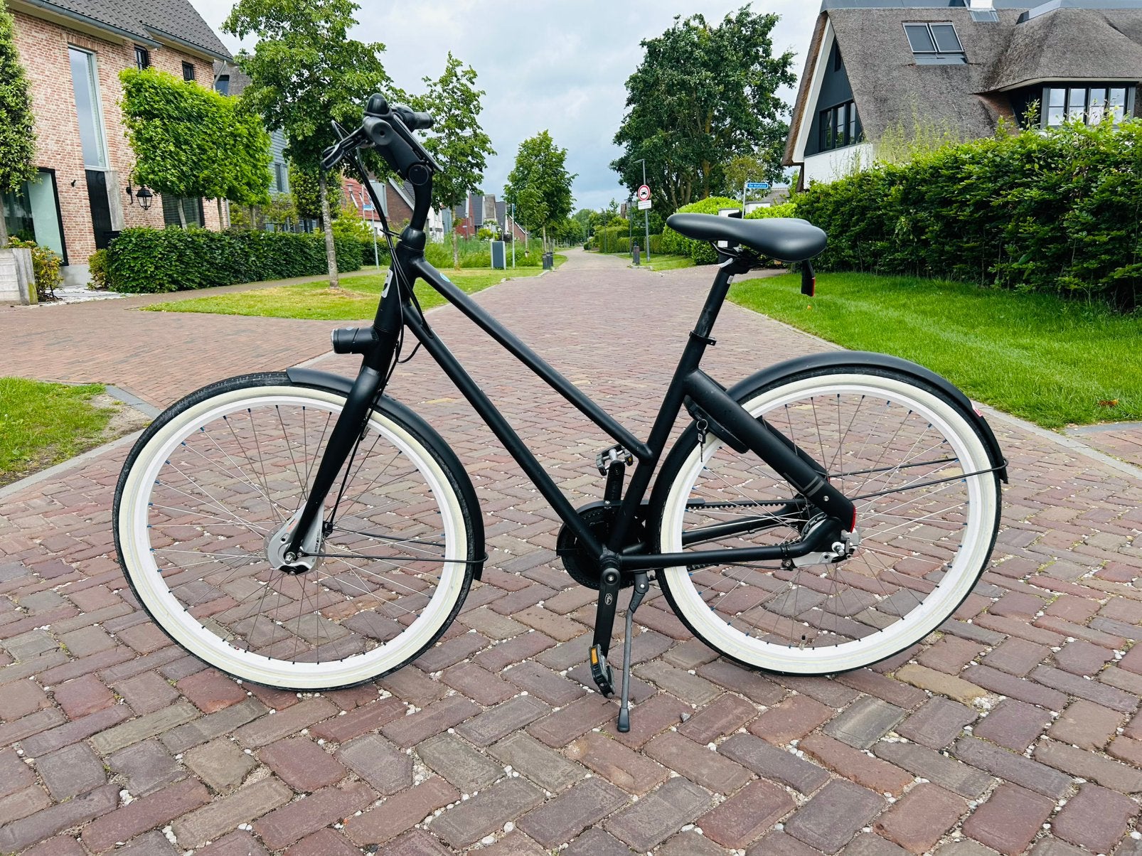 Cortina blau | Carbon Beltdrive | Damesfiets | Topstaat!, Versnellingen, Zo goed als nieuw, 50 tot 53 cm, Trommelrem