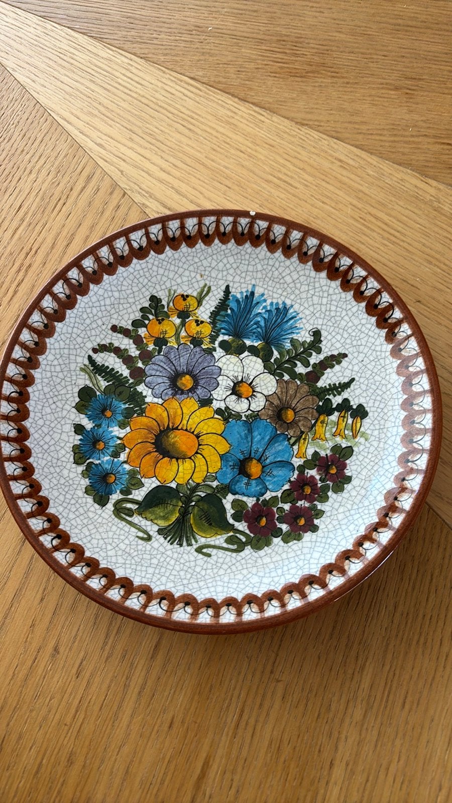 Vintage Handarbeit aus Gmunden Wandbord Bloemen, Antiek en Kunst, Ophalen of Verzenden