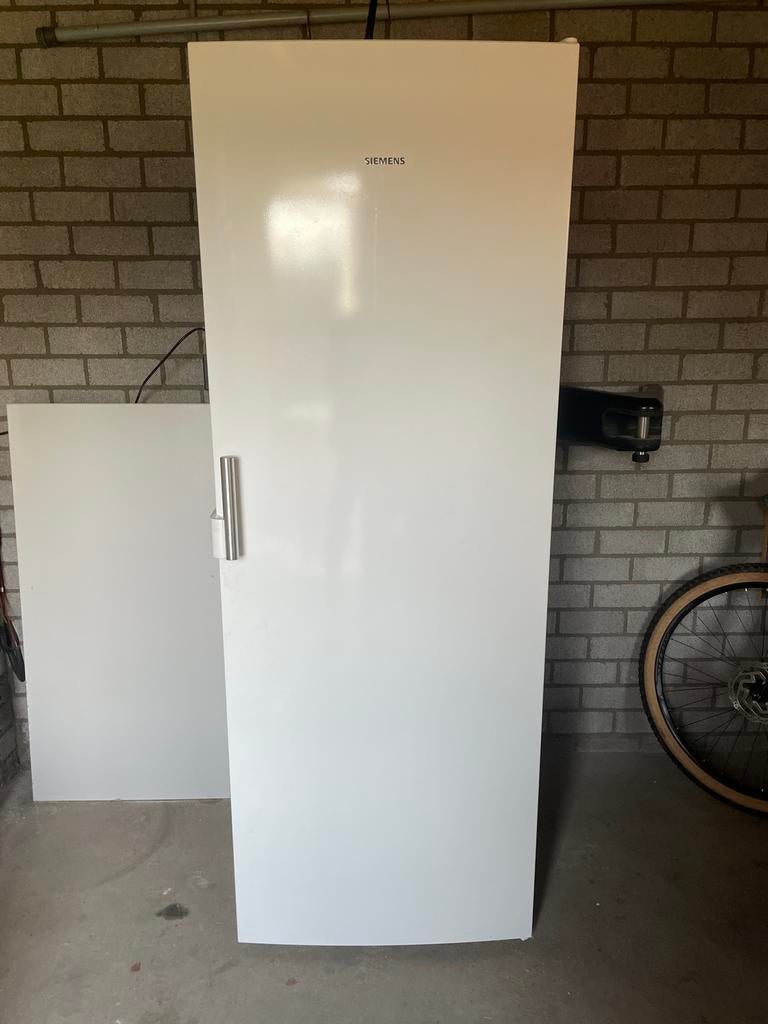Siemens No Frost Diepvrieskast - 8 Lades - 2021 gekocht, Gebruikt, 160 cm of meer, Ophalen, Vrieskast
