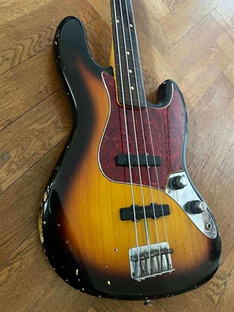 Fender Custom Shop Duo Tone Jazz Bass, Muziek en Instrumenten, Ophalen, Gebruikt, Elektrisch, Fretloos