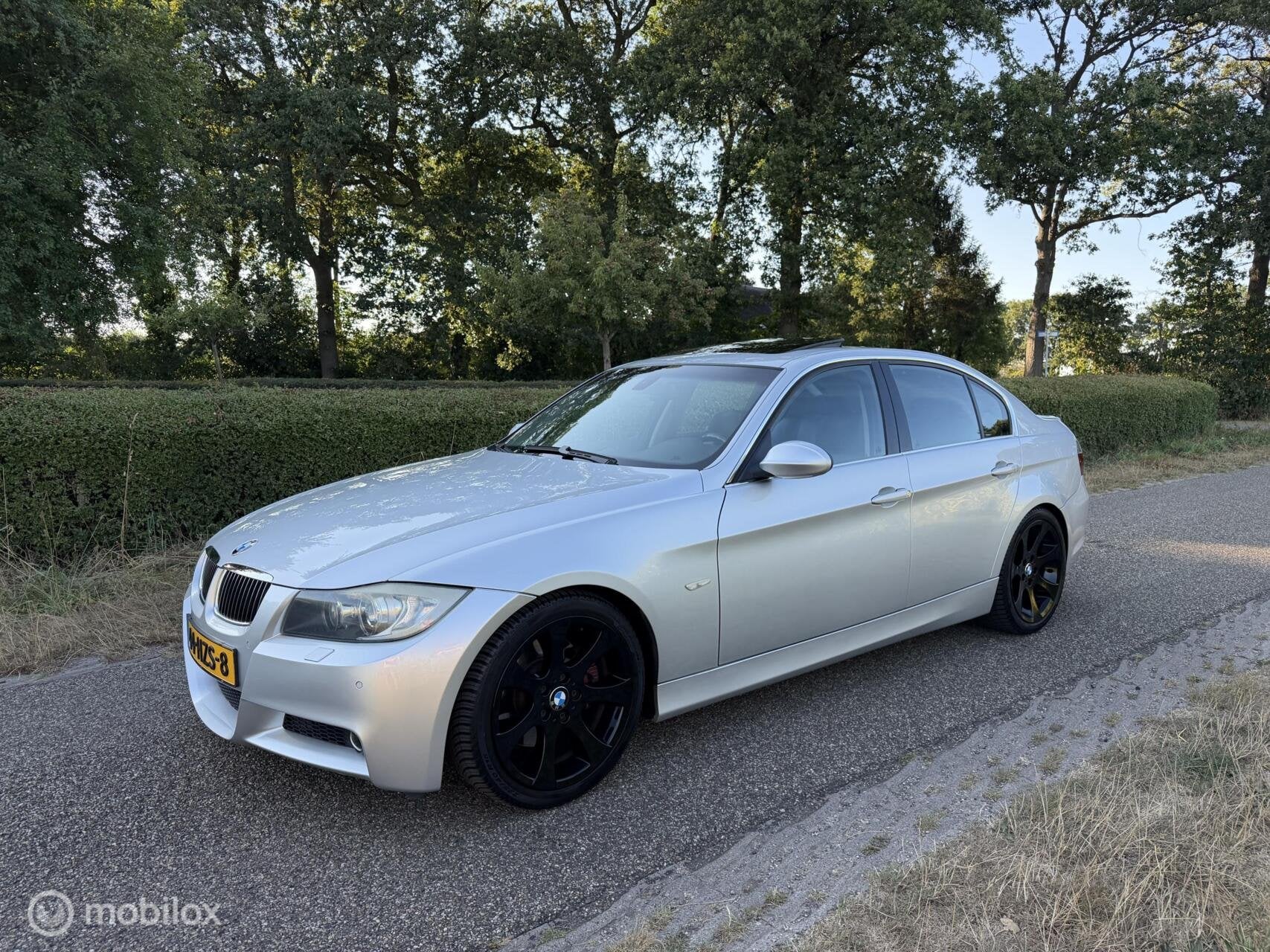BMW 3-serie 330i Dynamic Executive M-Pakket Xenon Schuifdak, Auto's, BMW, Achterwielaandrijving, Zwart, 258 pk, 2996 cc