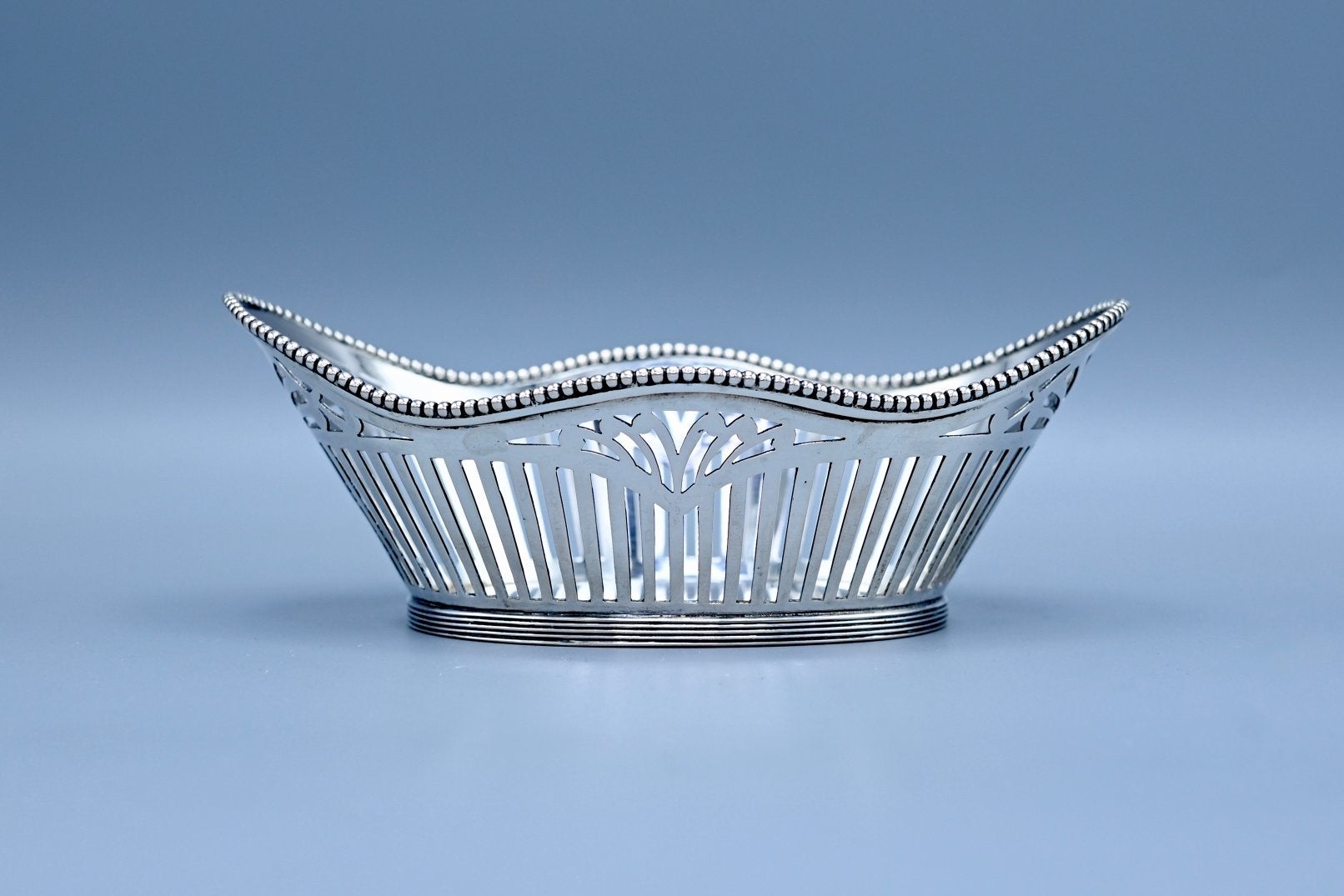 Zilveren bonbonmandje, 1919, Ophalen of Verzenden, Zilver