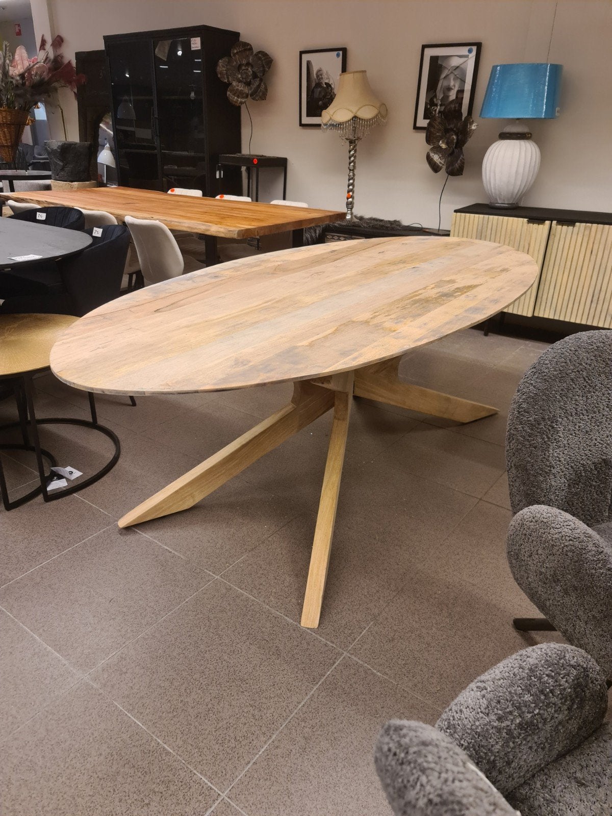 Nieuwe eettafel ovaal 240x110cm acaciahout spinpoot hout€350, Ophalen, Hout, ., Nieuw