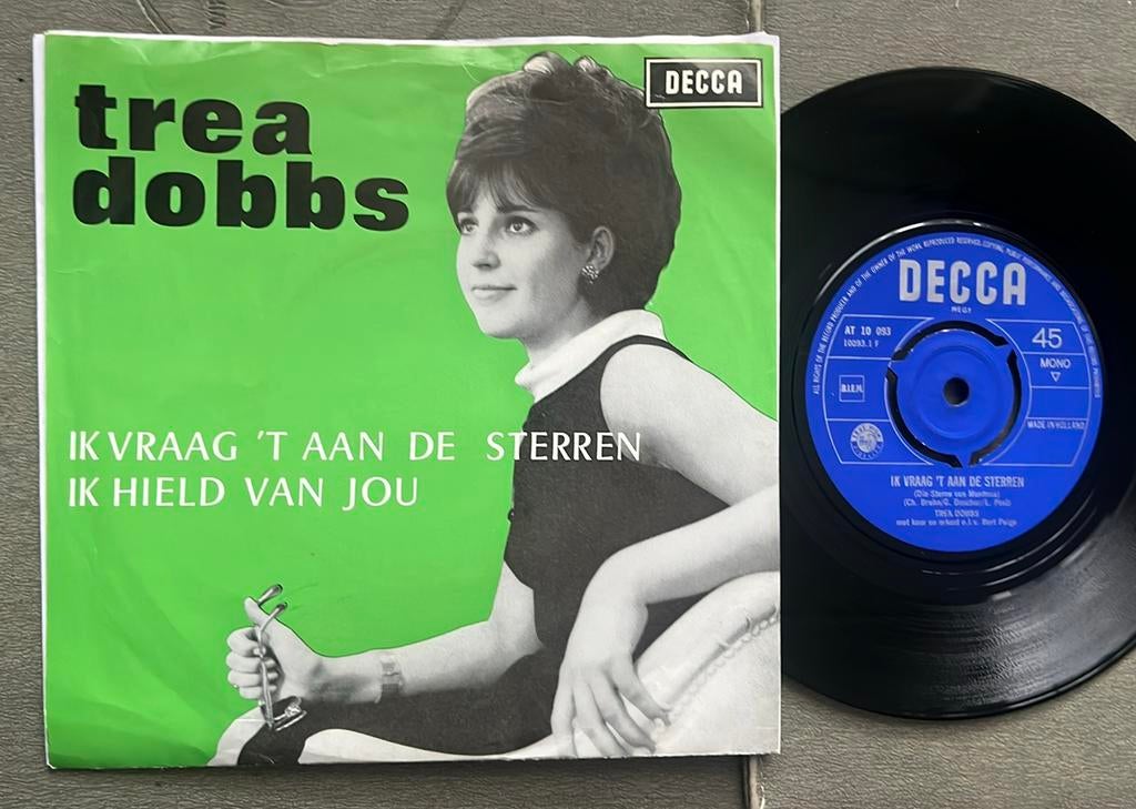 Trea Dobbs - Ik vraag ‘t aan de sterren 7” NL 1964, Ophalen of Verzenden, Gebruikt, Nederlandstalig