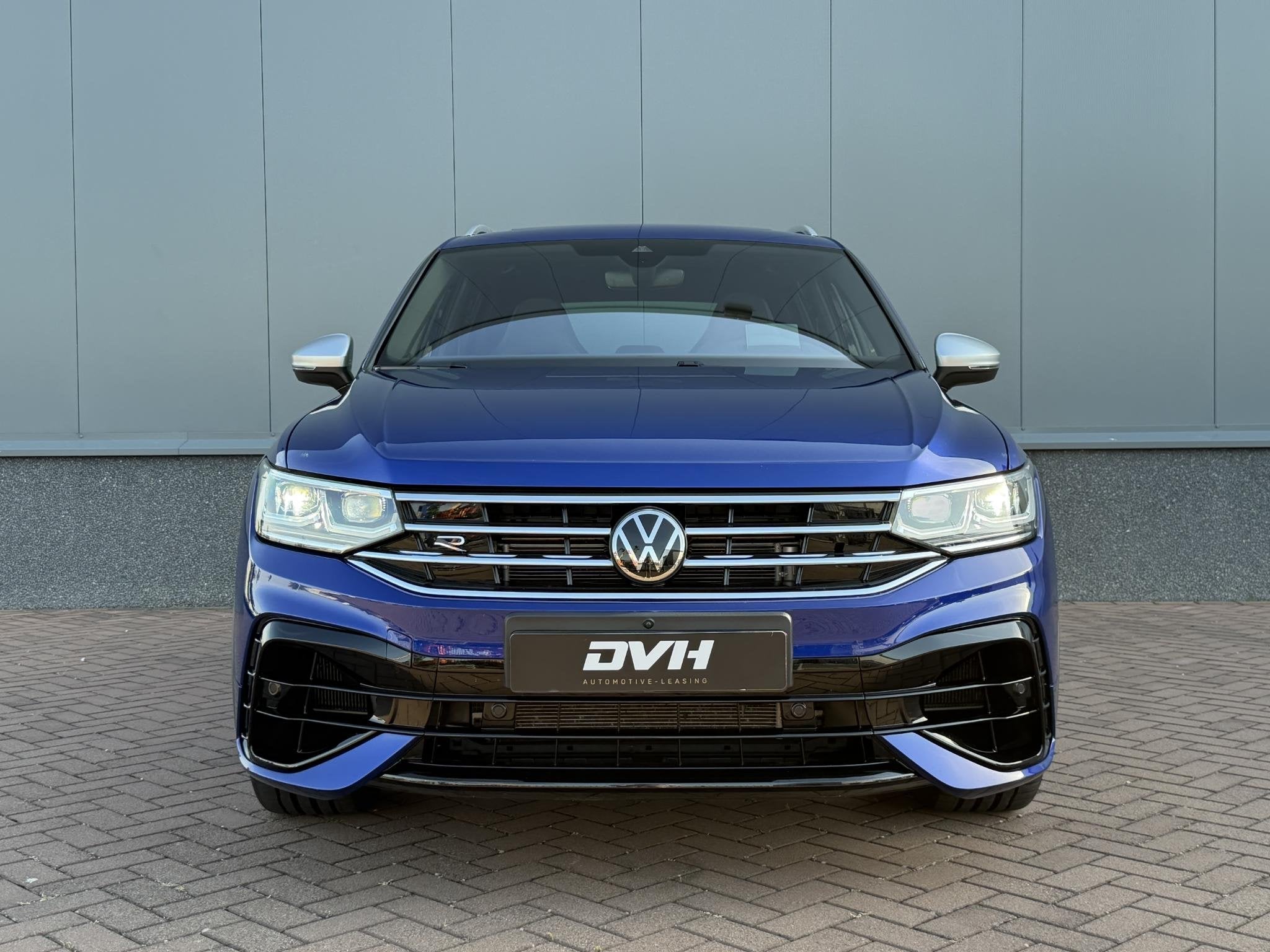 Volkswagen Tiguan 2.0 TSI R 75 Edition 4Motion PANO | H/K |, Automaat, Stof, Gebruikt, Euro 6