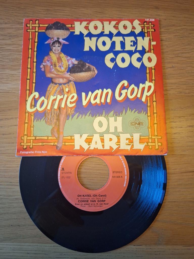 Corrie van Gorp - Kokosnoten Coco / Oh Karel (Vinyl Single), Gebruikt, 7 inch, Ophalen of Verzenden, Nederlandstalig