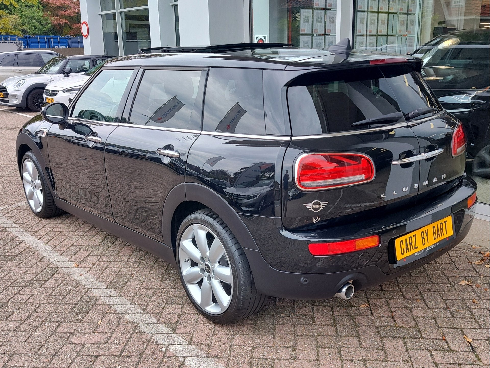 MINI Clubman 1.5 COOPER CLASSIC AUTOMAAT Bruin leder | Keyle, Auto's, 12 maanden, 136 pk, Gebruikt, Clubman