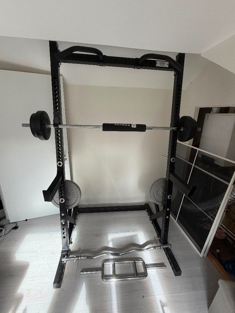 Power Rack / Squat Rack + Halterstangen + Gewichten, Sport en Fitness, Ophalen, Armen, Krachtstation, Zo goed als nieuw