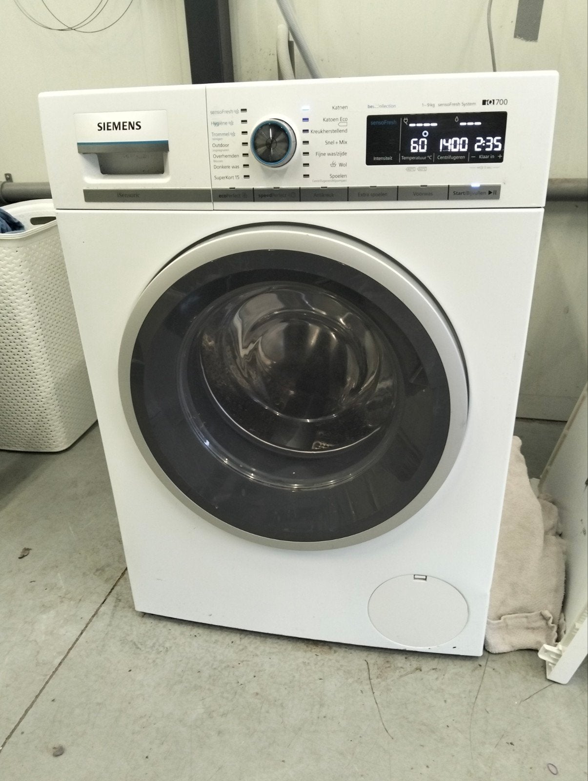 Siemens iQ700 Wasmachine - 9kg, 1400 toeren, 1200 tot 1600 toeren, 8 tot 10 kg, Energieklasse A of zuiniger, Ophalen of Verzenden