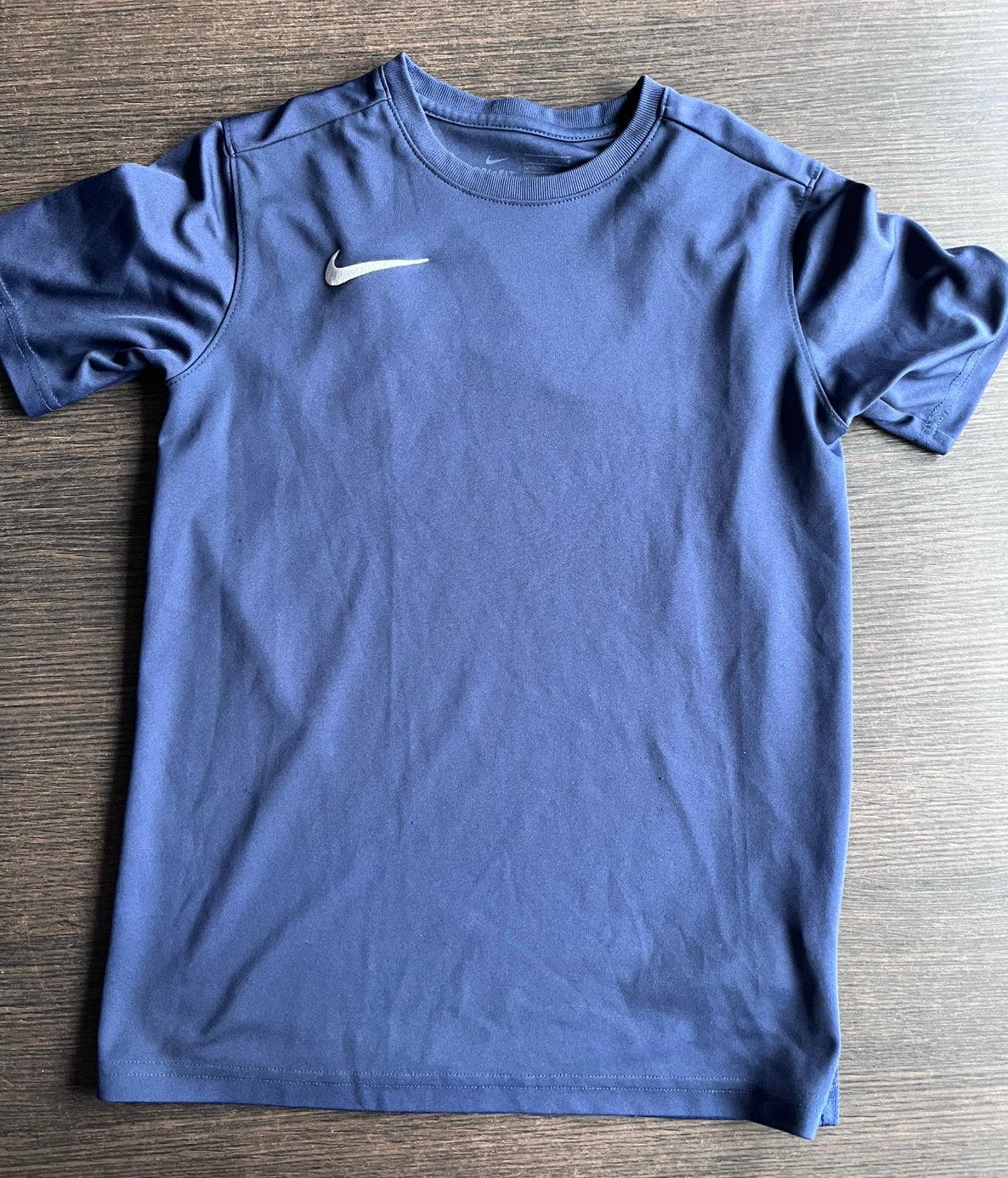 Nike sportshirt blauw maat 152, Kinderen en Baby's, Ophalen of Verzenden, Zo goed als nieuw, Jongen, Sport- of Zwemkleding