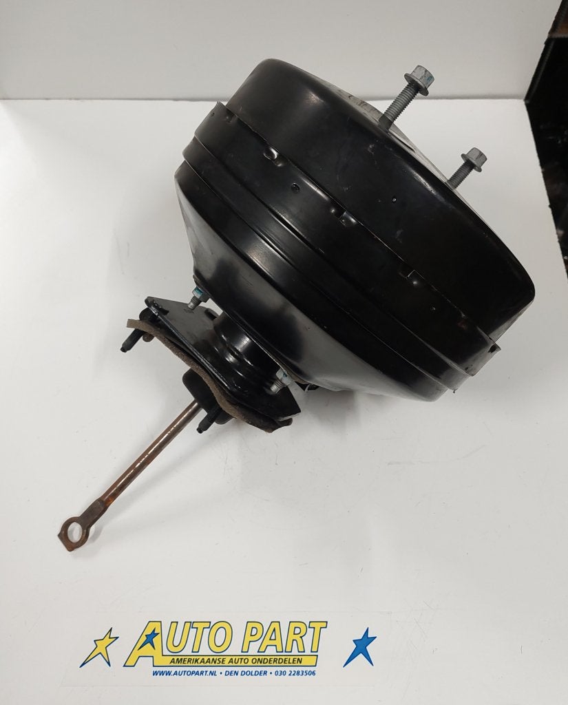 Ford F350 rembekrachtiger 2014-2016, Auto-onderdelen, Gebruikt, Ford motor company, P.O. Box 6248, Dearborn, MI 48126, Ophalen of Verzenden