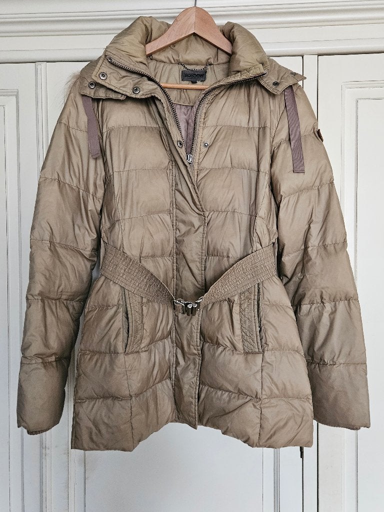 Moscow beige winterjas!, Kleding | Dames, Maat 38/40 (M), Beige, Ophalen of Verzenden, Moscow