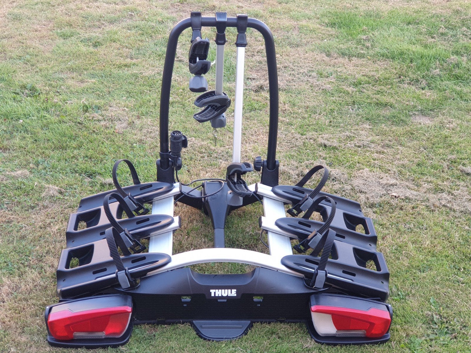 Fietsendrager Thule VeloCompact Voor 3 Fietsen Kantelbaar, Auto diversen, Fietsendragers, Ophalen, 3 fietsen of meer, Elektrische fiets