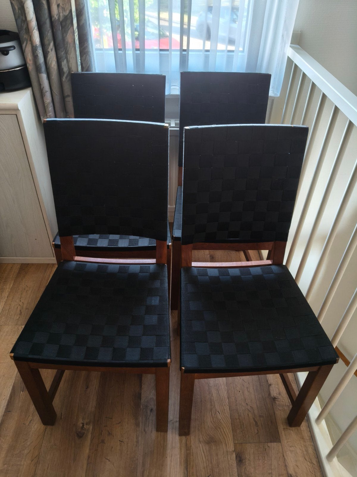 Set van 4 eetkamerstoelen met zwart vlechtwerk, Ophalen, Gebruikt, Zwart, Vier