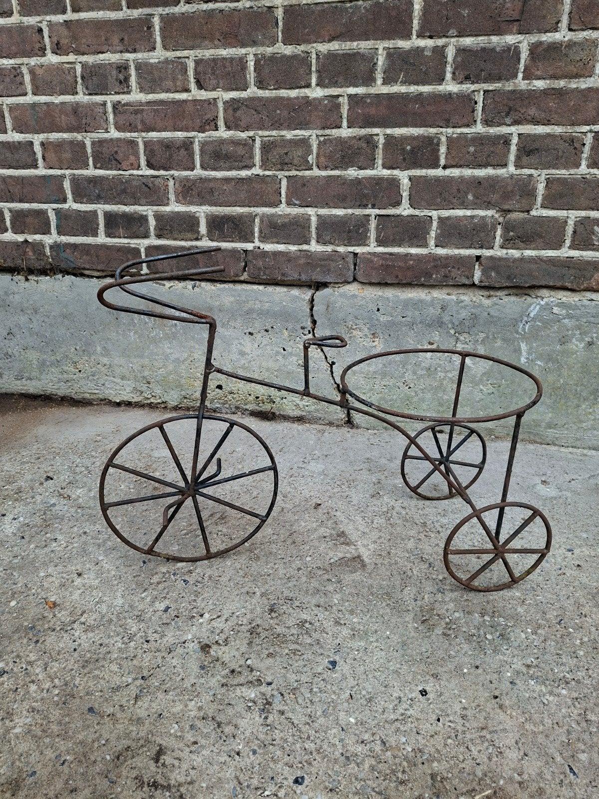 Decoratieve metalen fiets plantenstandaard, Ophalen
