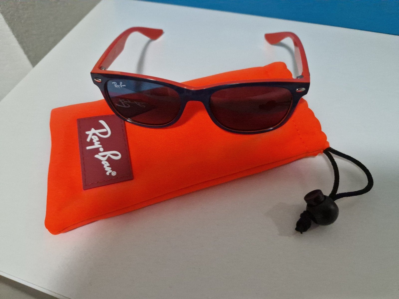 Ray-Ban kindet Zonnebril - met Oranje Zakje eur 30, Gebruikt, Zonnebril, Ophalen of Verzenden, Ray-Ban