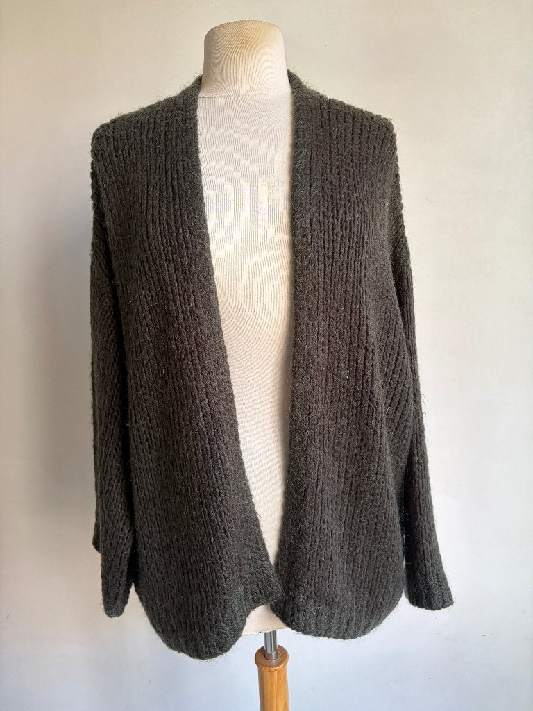 summum vest donkergroen maat L, Kleding | Dames, Truien en Vesten, Summum, Verzenden, Maat 42/44 (L), Zo goed als nieuw