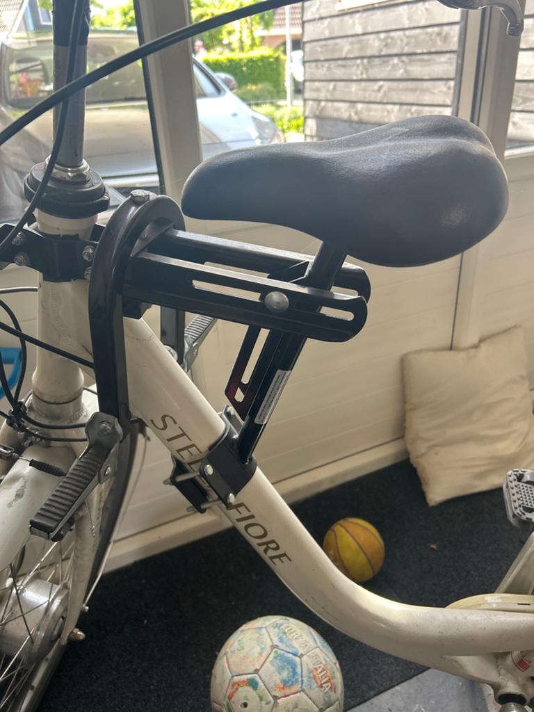 Voorzadeltje fiets - Zwart, Ophalen, Gebruikt, 0 t/m 13 kg, Voorzitje