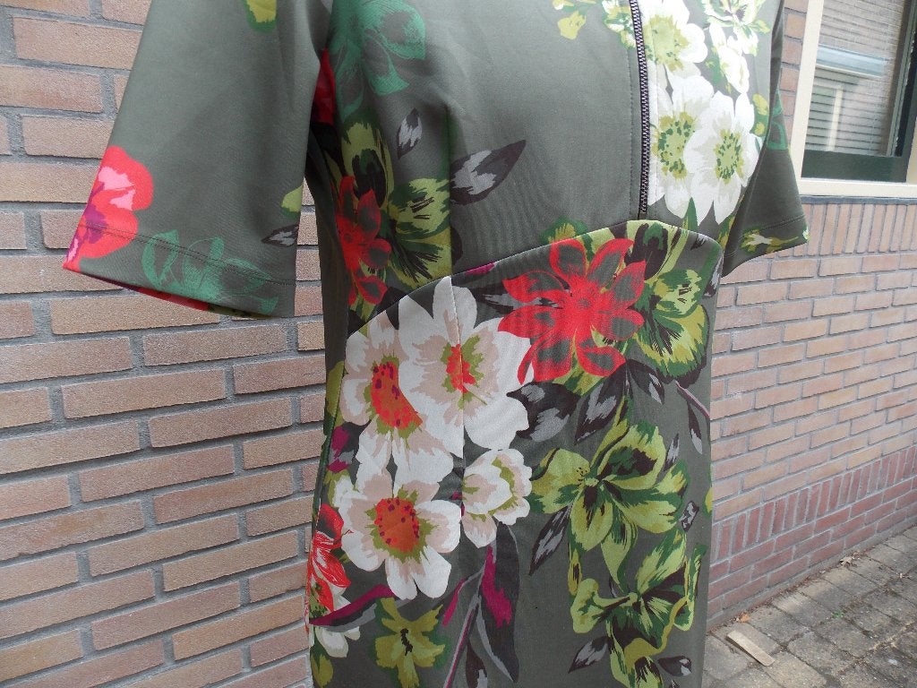 Bloemen /Kyra & Ko maat 42 nieuw, Kleding | Dames, Jurken, Maat 42/44 (L), Nieuw, Ophalen of Verzenden, Kyra & Ko