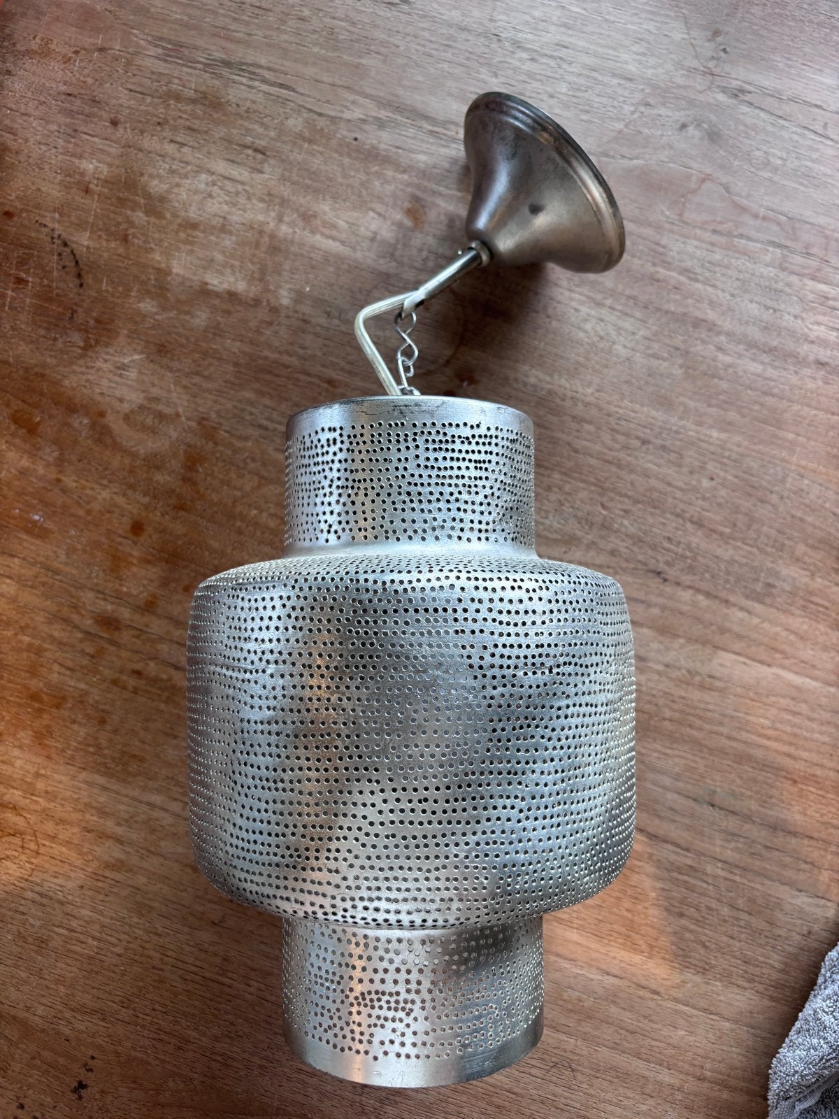 Zenza oosterse hanglamp met geperforeerd patroon, Ophalen, Zo goed als nieuw, Metaal