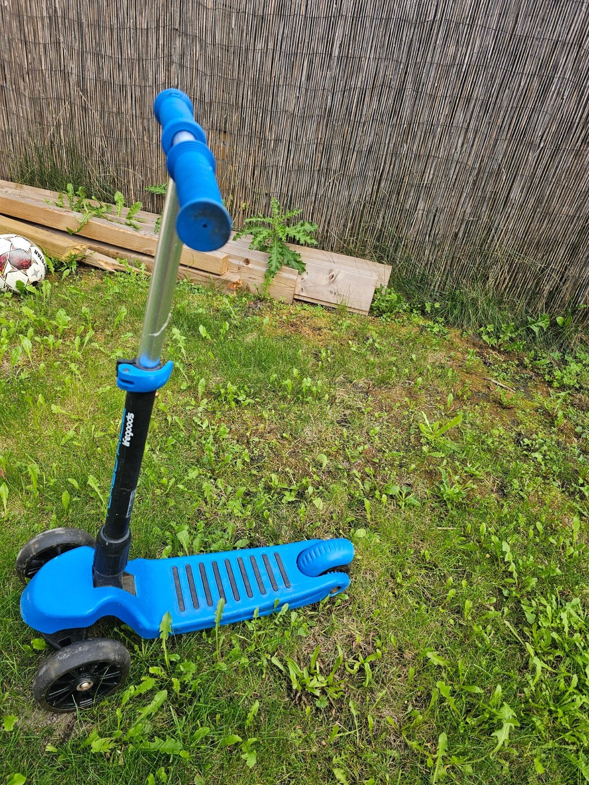 Step met gekleurde lichtjes in de wielen, Fietsen en Brommers, Ophalen, Gebruikt, Gewone step, Veggobike