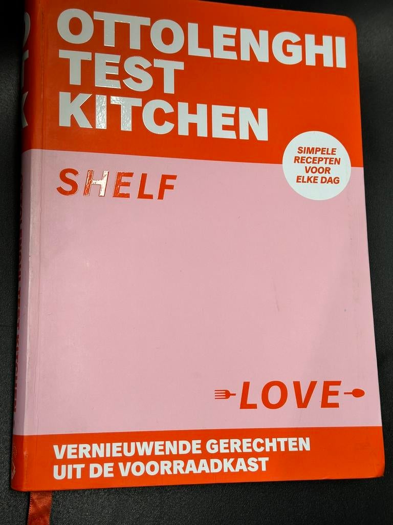 Ottolenghi Test Kitchen - Shelf Love Simpele recepten voor e, Ophalen of Verzenden, Zo goed als nieuw