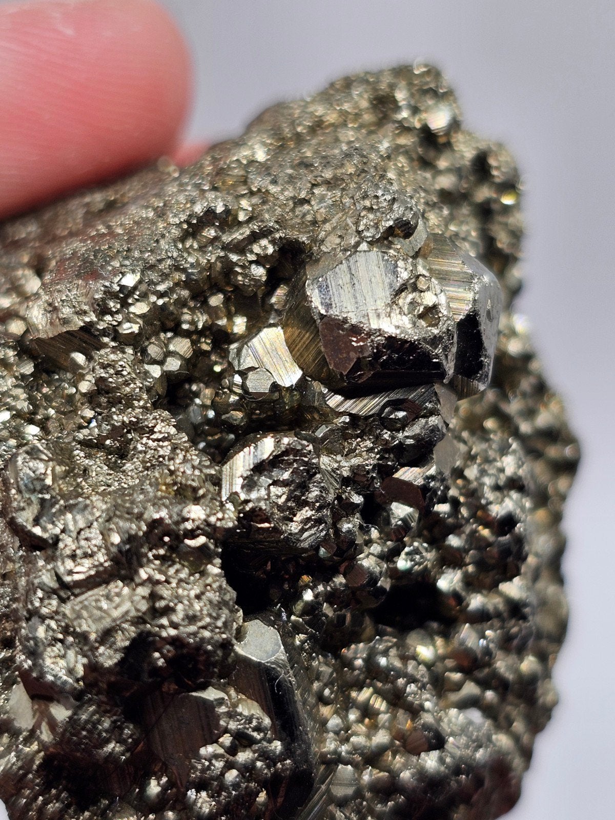 Groot Pyriet Cluster - Glanzend IJzerkristal, Ophalen of Verzenden, Mineraal