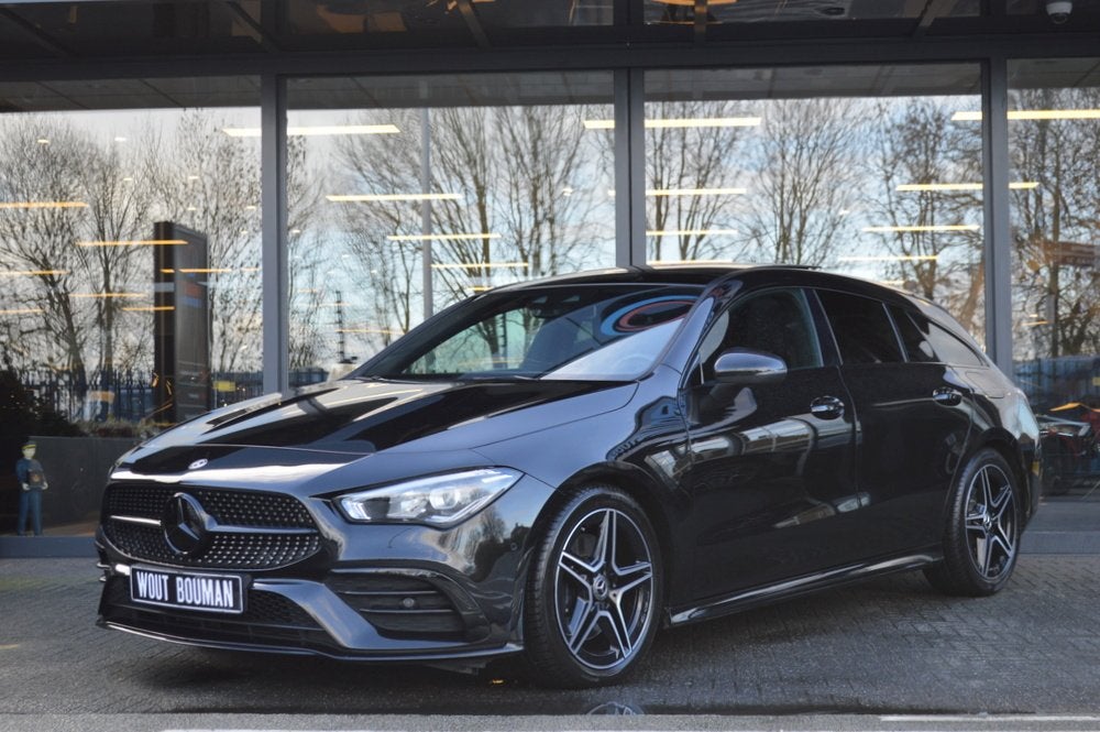 Mercedes-Benz CLA-Klasse Shooting Brake 200 AMG Led Panorama, Auto's, Gebruikt, 1600 kg, Geïmporteerd, 1332 cc
